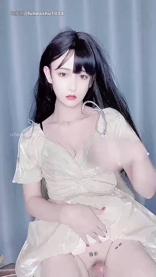 07（闺房の精）金色裙子的魔力：慰ju+she精.mp4