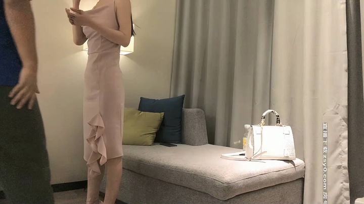 【AI高清2K修复】小宝寻花 2020.09.12 小宝寻花约了个极品高颜值苗条妹子啪啪，舌吻摸奶调情口交上位骑乘大力勐操.mp4