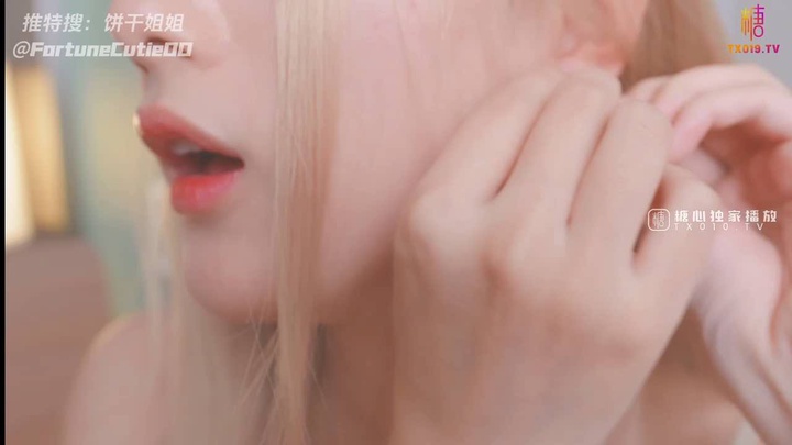 【内射】纪念日的惩罚淫荡女友丝足服务认错