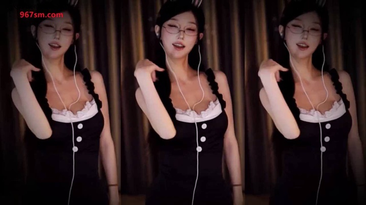 张爱玲  粉丝祭  主人，晚上好.mp4