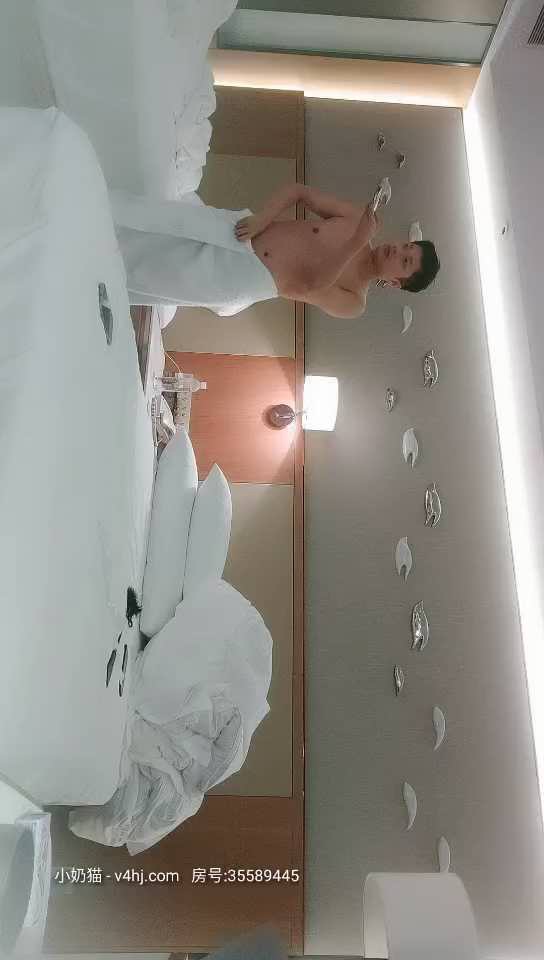 2020.11.19【探花郎李寻欢】极品女神再度返场，风骚00后车模太骚，各种挑逗诱惑，花样繁多，哪个男人忍得住.mp4