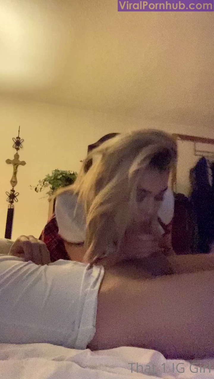 Schoolgirl throating.mp4