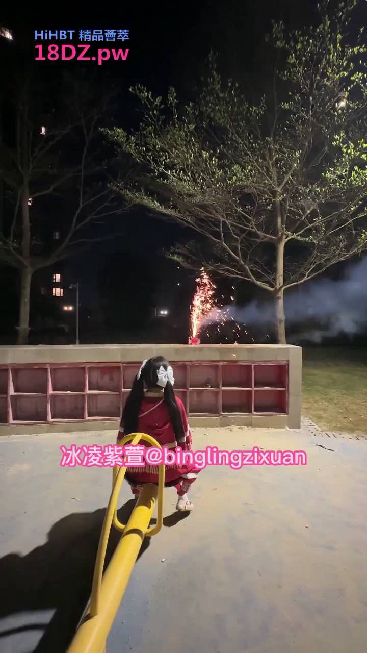 大陸媚黑蘿莉淫妻冰凌紫萱露出車震海堤野戰3P酣戰／Kanoco杭州獵豔約韻味翹臀騷婦開房撕裂黑絲暴肏等 01.mp4