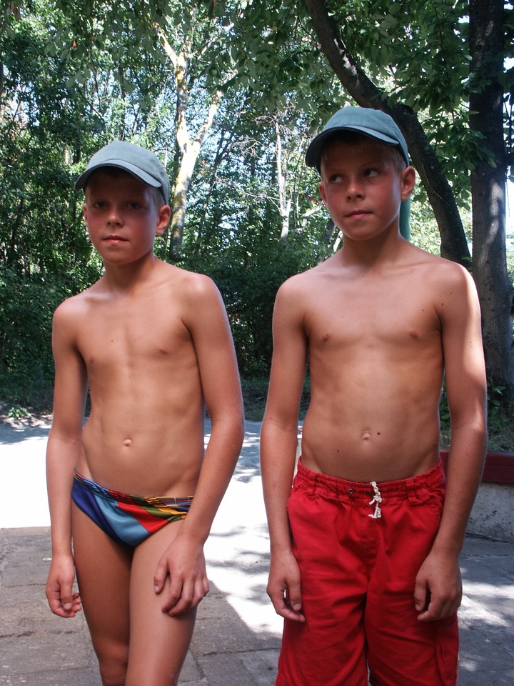 Boy Chests III - Nice Shapes.jpg